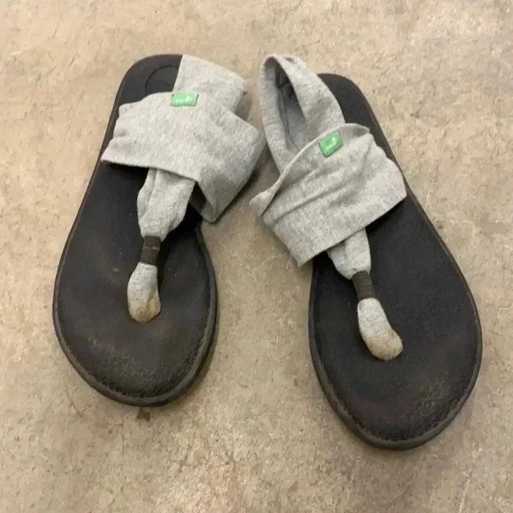 Sanuk sandals